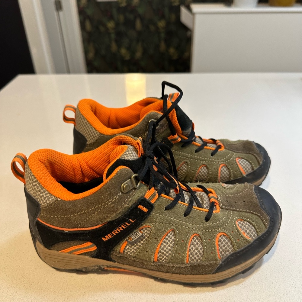 Merrell Kids' Olive and Orange chameleon mid lace waterproof hiking shoes